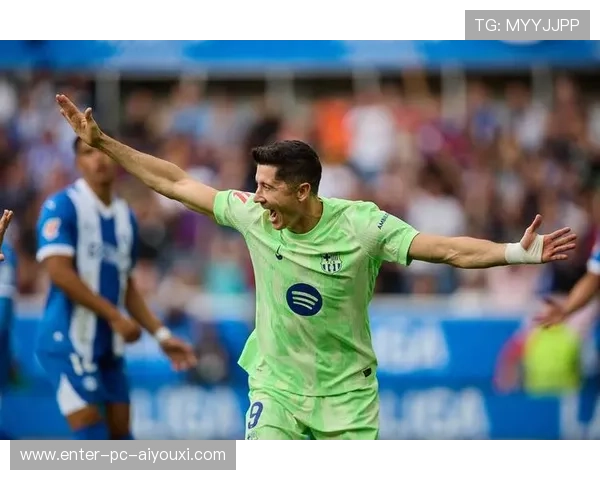 巴萨高层真要让莱万停进球？离谱操作持续刷新下限