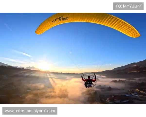 跳伞俱乐部吸引更多青年加入，极限运动社群壮大